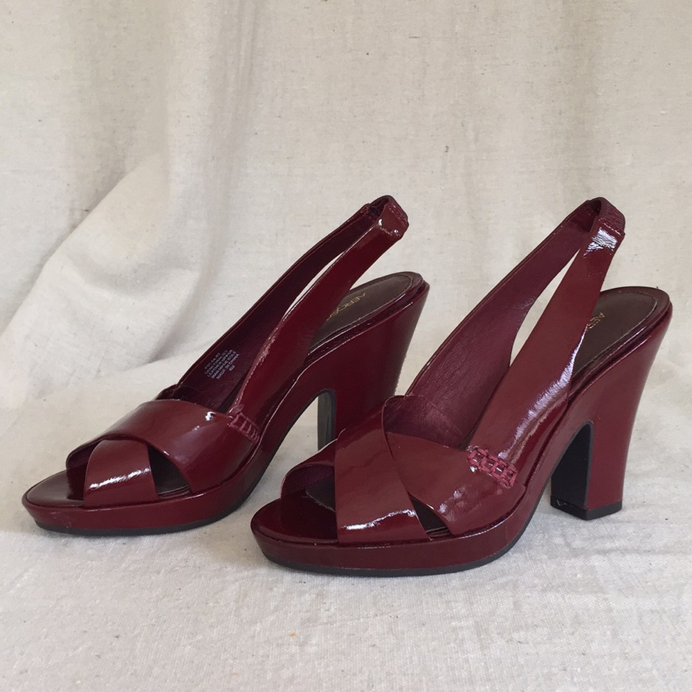 Aerosoles DEMI FINALIST burgundy patent slingback